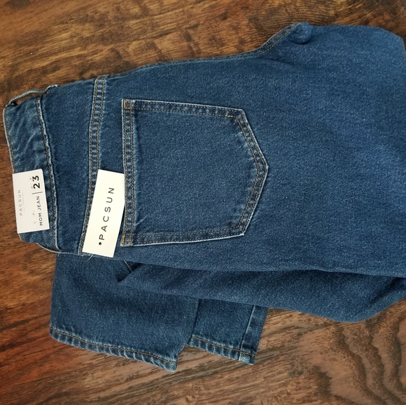 NWT PACSUN Mom Jean - Picture 4 of 4
